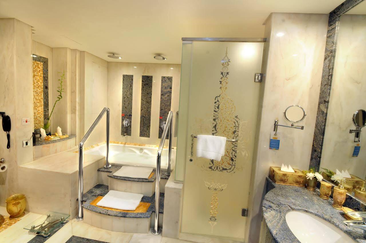 Ruve Al Madinah Hotel Medyna Zewnętrze zdjęcie